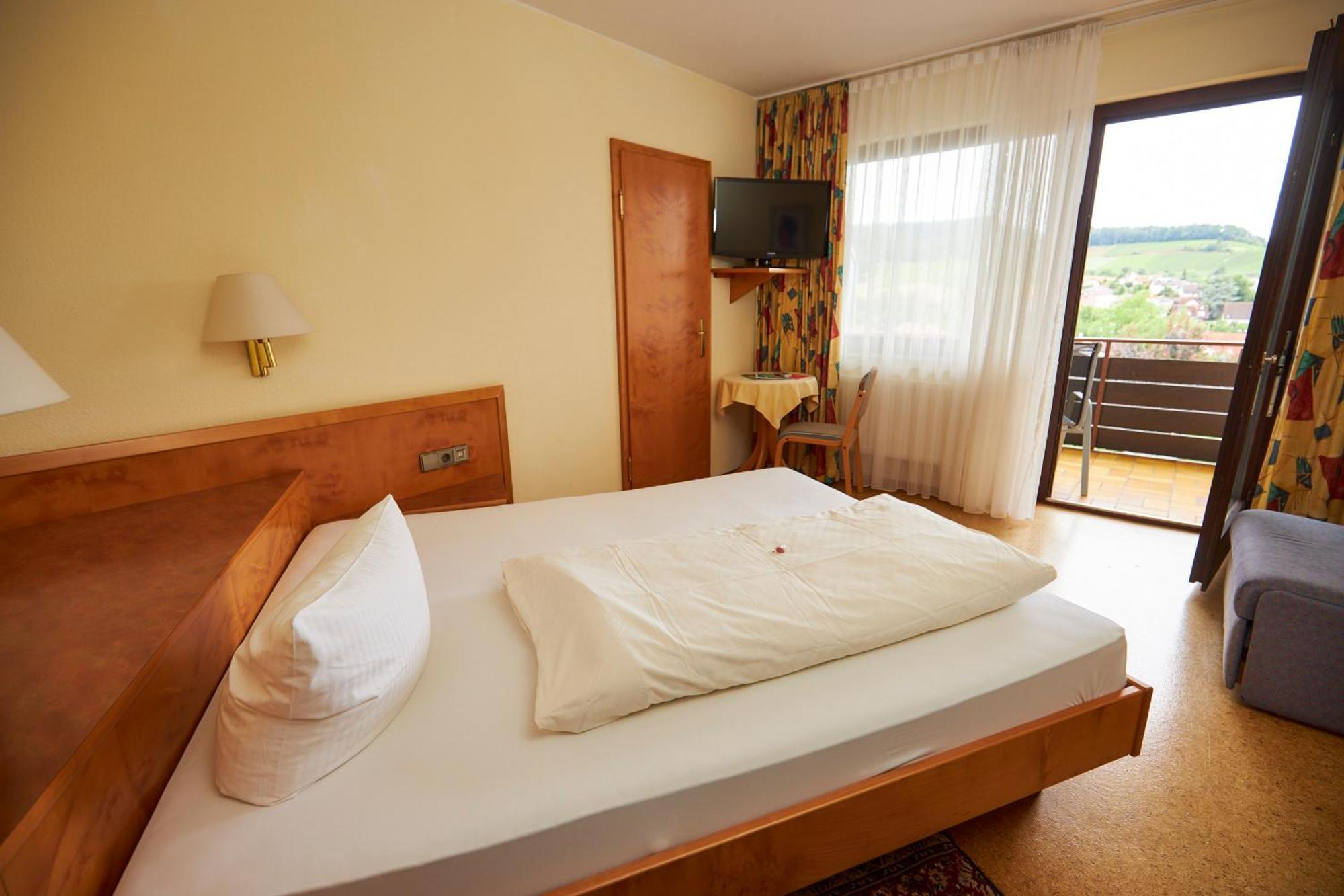 Flair Hotel Landgasthof Roger Löwenstein エクステリア 写真
