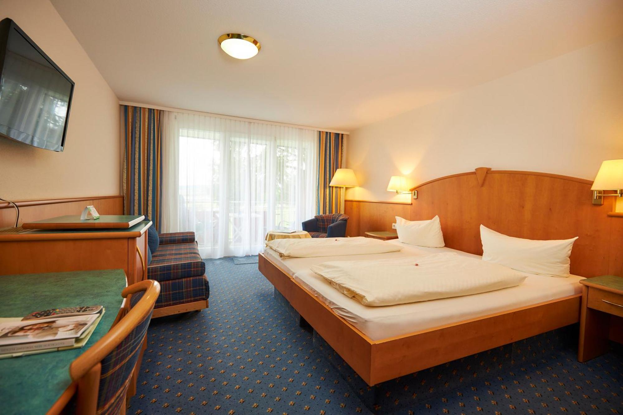 Flair Hotel Landgasthof Roger Löwenstein エクステリア 写真